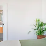 Nyaraló Countryside Elegant 4-bedroom Suite, Pool & Garden Los Menores