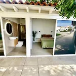 Nyaraló Countryside Elegant 4-bedroom Suite, Pool & Garden Los Menores